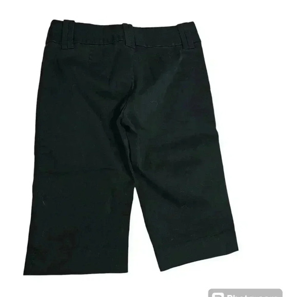 Zara Basic Bermuda Shorts 4 - Picture 2 of 4